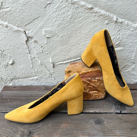 Seychelles Shoes - Mustard Seychelles Retro Modern Heels